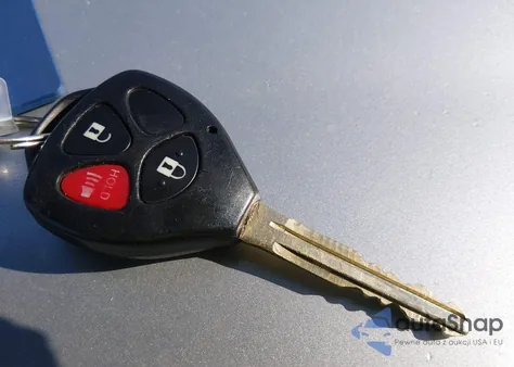 2009 Pontiac Vibe Gt z USA, uszkodzony, nr VIN 5Y2SR67049Z460228